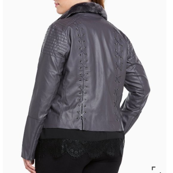 Torrid Lace Up Back Faux Fur Collar Moto Jacket 4X - Picture 2 of 15